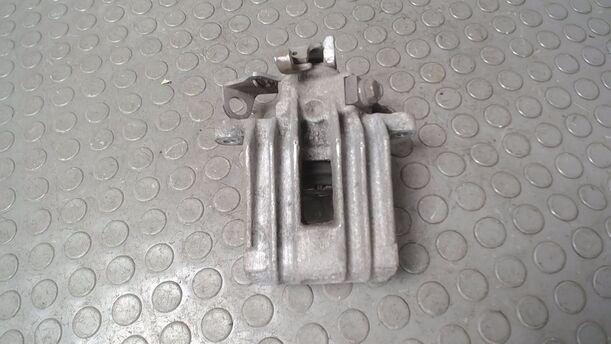 Foto: BREMSSATTEL HINTEN RECHTS ( ZUBEHÖR ) eines Audi A3 1.8 GL