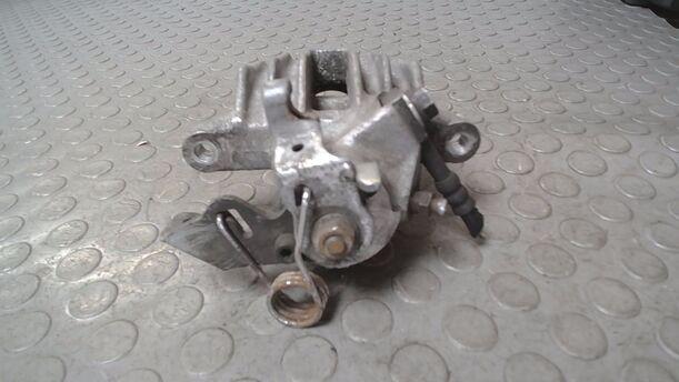 Foto: BREMSSATTEL HINTEN LINKS ( ZUBEHÖR ) eines Audi A3 1.8 GL