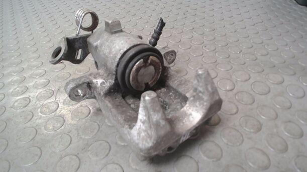 Foto: BREMSSATTEL HINTEN LINKS ( ZUBEHÖR ) eines Audi A3 1.8 GL