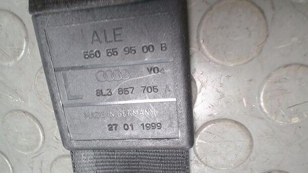 Foto: SICHERHEITSGURT VORN LINKS ( 2/3 TÜRER ) eines Audi A3 1.8 GL