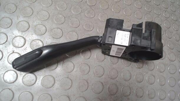 Foto: BLINKSCHALTER/ KOMBISCHALTER eines Audi A3 1.8 GL