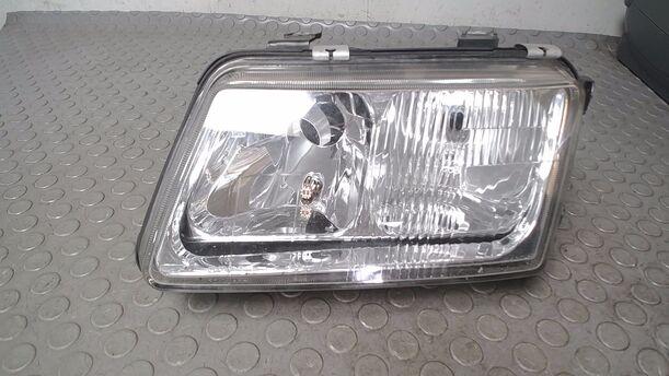 Foto: SCHEINWERFER LINKS ( DEPO ) eines Audi A3 1.8 GL