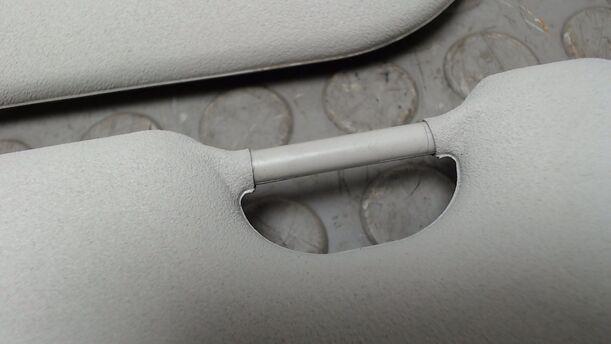 Foto: SONNENBLENDENPAAR eines Ford Fiesta 1.25 GL