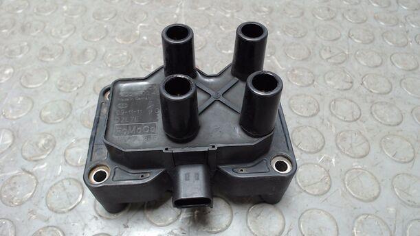 Foto: ZÜNDSPULE eines Ford Fiesta 1.25 GL