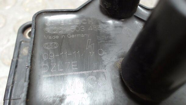 Foto: ZÜNDSPULE eines Ford Fiesta 1.25 GL