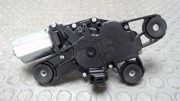 Foto: SCHEIBENWISCHERMOTOR HINTEN eines Ford Fiesta 1.25 GL