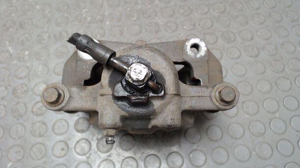 Foto: BREMSSATTEL VORN RECHTS eines Ford Fiesta 1.25 GL