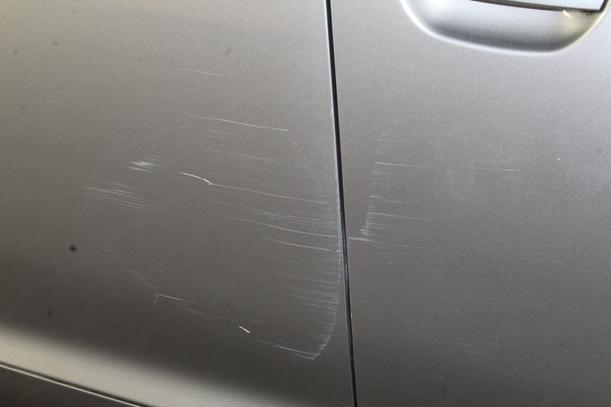 Foto: TÜR VORN RECHTS ( AVANT ) eines Audi A6 allroad quattro 2.7 TDI tiptronic DPF GL