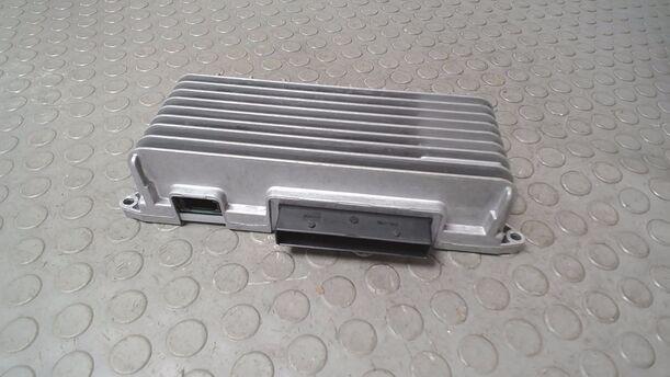 Foto: VERSTÄRKER eines Audi A6 allroad quattro 2.7 TDI tiptronic DPF GL