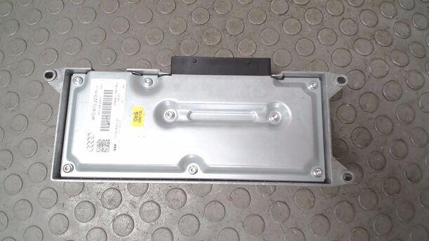 Foto: VERSTÄRKER eines Audi A6 allroad quattro 2.7 TDI tiptronic DPF GL