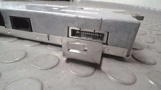 Foto: INTERFACE BOX eines Audi A6 allroad quattro 2.7 TDI tiptronic DPF GL