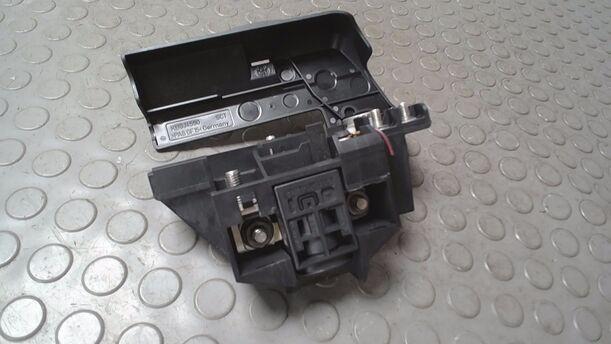 Foto: ZENTRALABSICHERUNG BATTERIE eines Audi A6 allroad quattro 2.7 TDI tiptronic DPF GL