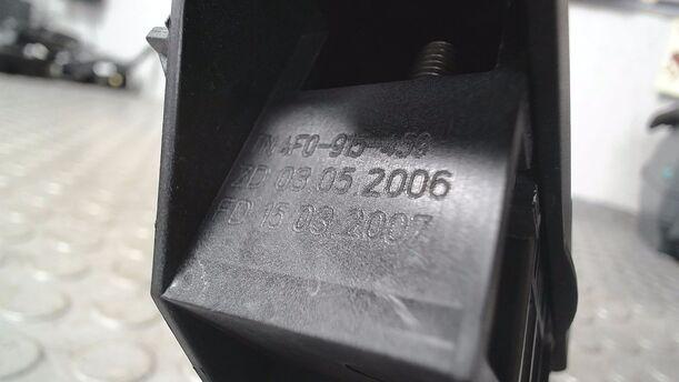 Foto: ZENTRALABSICHERUNG BATTERIE eines Audi A6 allroad quattro 2.7 TDI tiptronic DPF GL