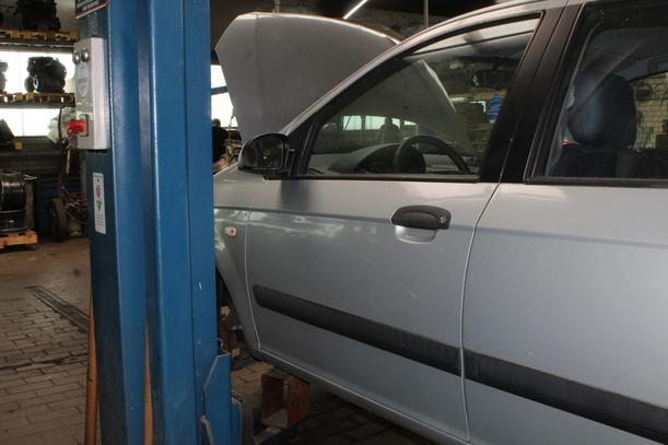Foto: TÜR VORN LINKS (4/5-Türer) eines Hyundai Getz 1.1 GL