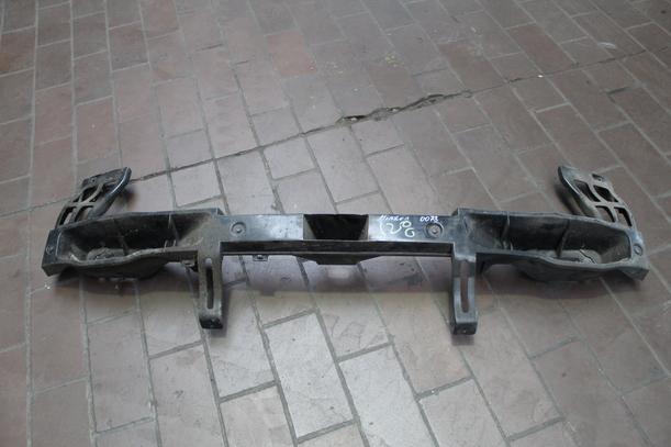 Foto: VERSTÄRKUNG HINTEN eines Hyundai Getz 1.1 GL