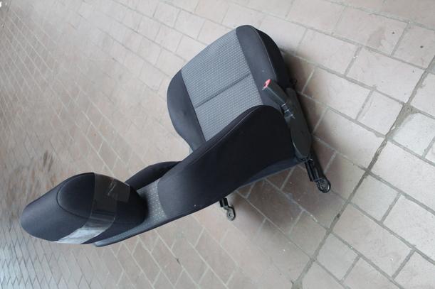 Foto: FAHRERSITZ (4/5-Türer) eines Hyundai Getz 1.1 GL