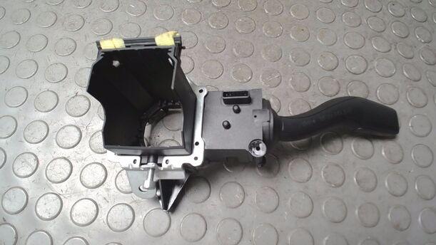 Foto: BLINKSCHALTER/ KOMBISCHALTER eines Audi A6 allroad quattro 2.7 TDI tiptronic DPF GL