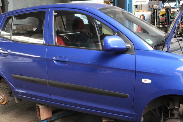 Foto: TÜR VORN RECHTS (4/5-TÜRER) eines Kia Picanto 1.1 GL