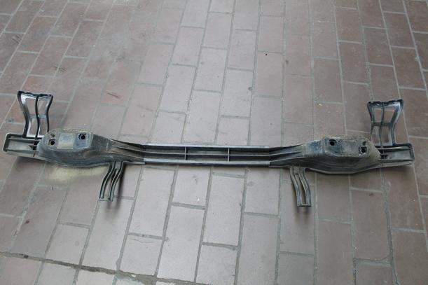 Foto: VERSTÄRKUNG HINTEN eines Kia Picanto 1.1 GL
