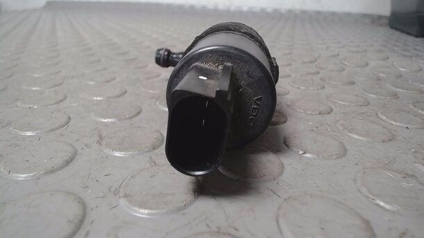 Foto: WASCHPUMPE SCHEINWERFERREINIGUNG eines Audi A6 allroad quattro 2.7 TDI tiptronic DPF GL