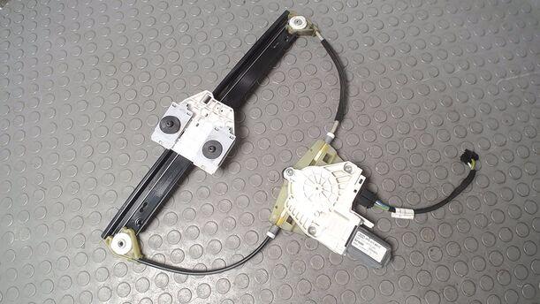 Foto: FENSTERHEBER ELEKTRISCH HINTEN LINKS ( AVANT ) eines Audi A6 allroad quattro 2.7 TDI tiptronic DPF GL