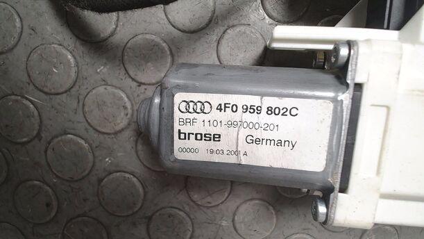 Foto: FENSTERHEBER ELEKTRISCH HINTEN RECHTS ( AVANT ) eines Audi A6 allroad quattro 2.7 TDI tiptronic DPF GL
