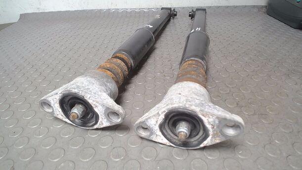 Foto: STOSSDÄMPFERPAAR HINTEN (AVANT / QUATTRO) eines Audi A6 allroad quattro 2.7 TDI tiptronic DPF GL