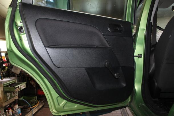 Foto: TÜR HINTEN LINKS eines Ford Fiesta 1.4 GL