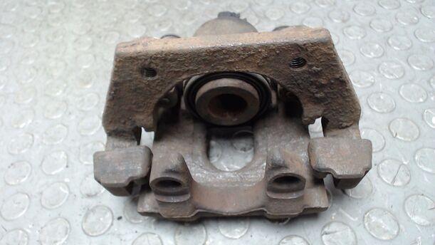 Foto: BREMSSATTEL HINTEN RECHTS eines BMW X5 3.0 d GL