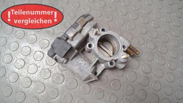 Foto: DROSSELKLAPPENSTUTZEN/ DROSSELKLAPPE BOSCH eines Opel Agila 1.0 12 V GL