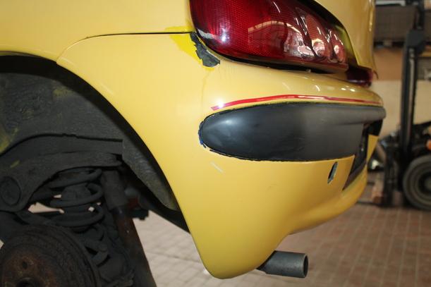 Foto: STOSSFÄNGER / STOSSSTANGE HINTEN eines Fiat Seicento 1.1 GL