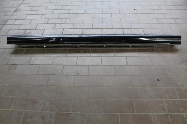 Foto: SCHWELLERBLENDE LINKS eines Saab 9-3 1.9 TiD Sport Kombi DPF GL