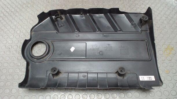 Foto: MOTORABDECKUNG / MOTORVERSCHALUNG eines Saab 9-3 1.9 TiD Sport Kombi DPF GL