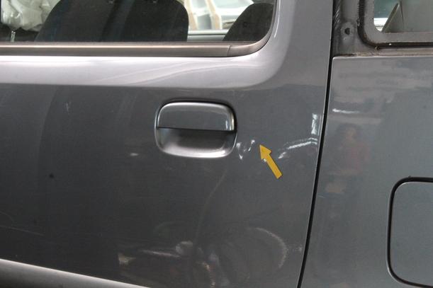 Foto: TÜR HINTEN LINKS eines Opel Agila 1.0 12 V GL