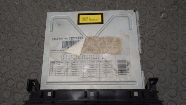 Foto: RADIO eines Saab 9-3 1.9 TiD Sport Kombi DPF GL