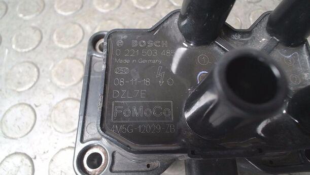 Foto: ZÜNDSPULE eines Ford Fiesta 1.4 GL