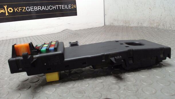 Foto: SICHERUNGSKASTEN eines Saab 9-3 1.9 TiD Sport Kombi DPF GL