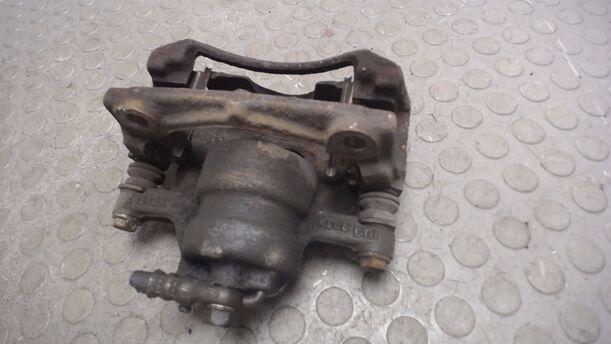 Foto: BREMSSATTEL VORN RECHTS eines Citroen C1 1.0 GL