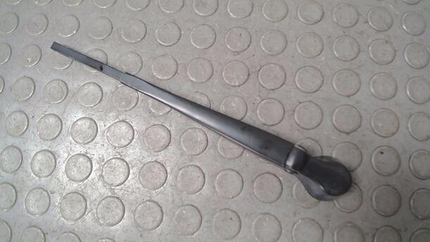 Foto: SCHEIBENWISCHERARM HINTEN eines Ford Fiesta 1.4 GL