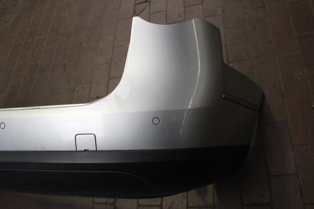 Foto: STOSSFÄNGER / STOßSTANGE HINTEN ( VARIANT ) eines VW Passat Variant 2.0 TDI DPF GL