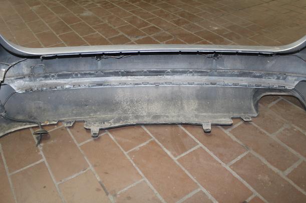 Foto: STOSSFÄNGER / STOßSTANGE HINTEN ( VARIANT ) eines VW Passat Variant 2.0 TDI DPF GL