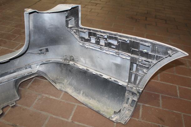 Foto: STOSSFÄNGER / STOßSTANGE HINTEN ( VARIANT ) eines VW Passat Variant 2.0 TDI DPF GL