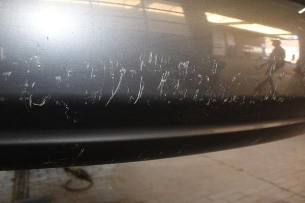 Foto: STOSSFÄNGER / STOßSTANGE HINTEN eines Kia Cerato 1.6 GL