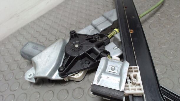 Foto: FENSTERHEBER VORN RECHTS ELEKTRISCH eines Saab 9-3 1.9 TiD Sport Kombi DPF GL