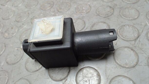 Foto: SENSOR / STEUERGERÄT VENTILSTEUERGERUNG eines BMW 318i