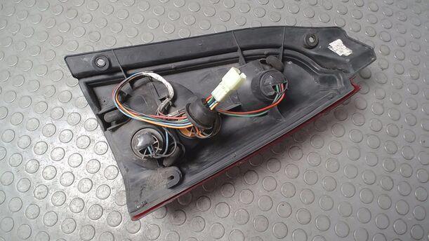 Foto: HECKLEUCHTE/ RÜCKLEUCHTE LINKS ( VALEO ) eines Opel Agila 1.0 12 V