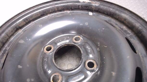 Foto: STAHLFELGE 5,5X14 ET47,5 eines Ford Fusion 1.25 acenta
