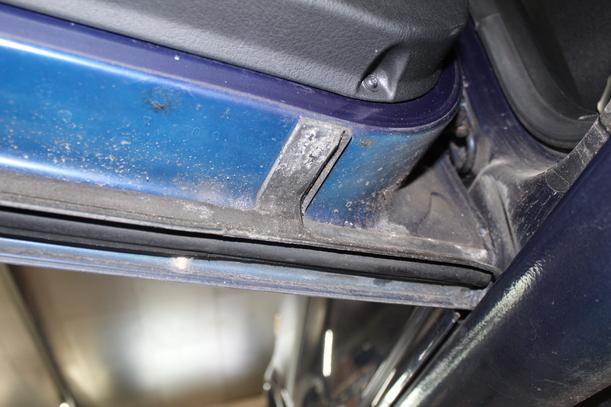 Foto: TÜR HINTEN LINKS eines VW Golf 1.4