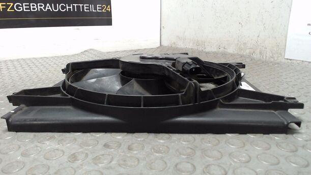 Foto: ELEKTROLÜFTER eines Kia Cerato 1.6