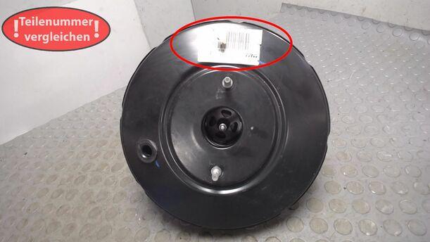 Foto: BREMSKRAFTVERSTÄRKER eines Peugeot 207 120